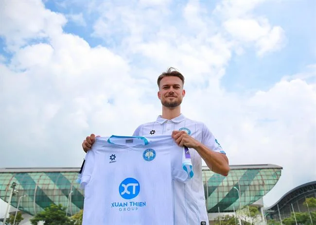 Hỗ trợ qua Hotline cho các trường hợp khẩn cấp