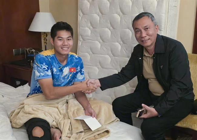 Khuyến mãi nạp lại và hoàn trả hàng tuần